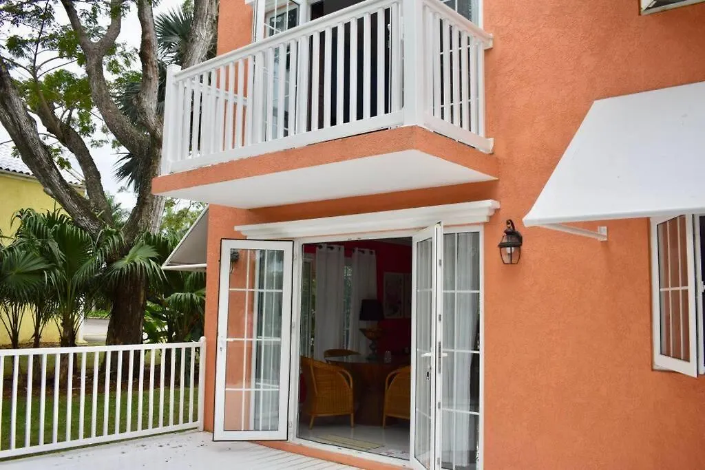 Irie Vibes By The Beach Negril Apartment